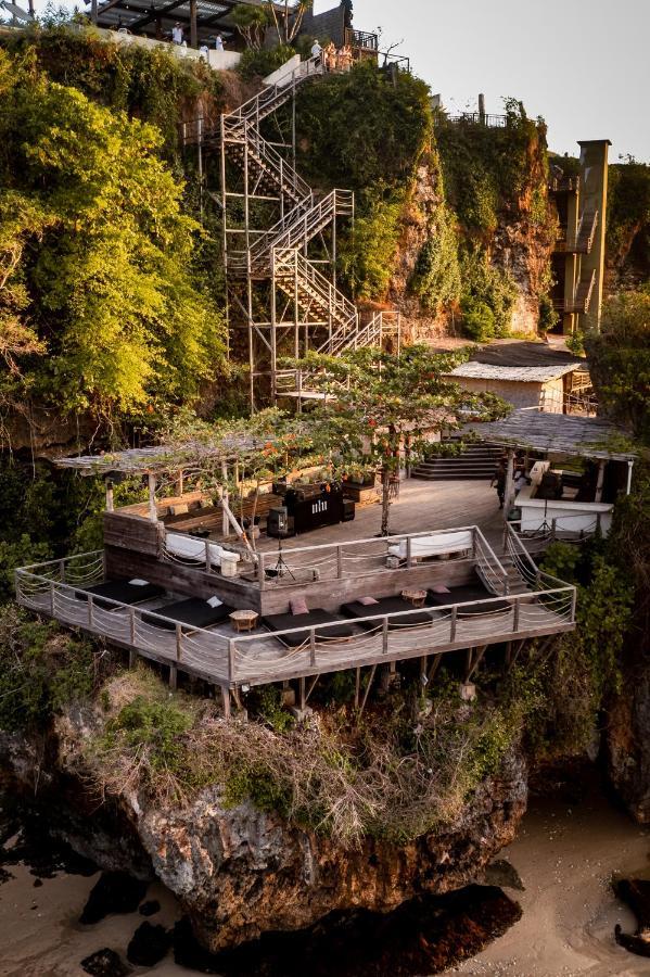 Ulu Cliffhouse Hotel Uluwatu  Bagian luar foto